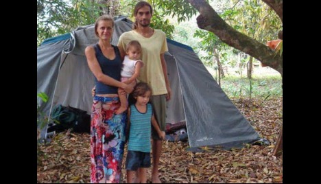 Chalé e Geladeira Comunitaria Eccomuna