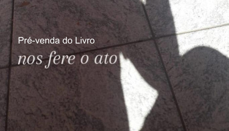 Livro Nos Fere o Ato de Kátia Surreal