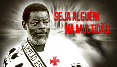 Pai Santana: \"Seja alguém na multidão\"