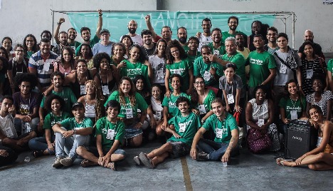 Ajude a Universidade Emancipa a nascer!