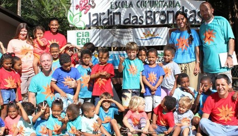 Escola Comunitária Jardim das Bromélias