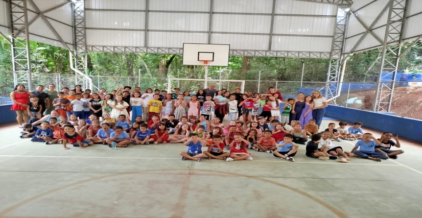 Biblioteca para a Escola Catarina no bairro dos Pintos - Atibaia