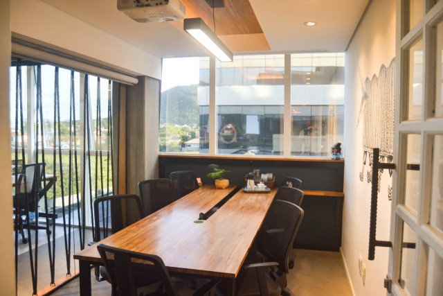 Sala para reunião   O Tarrafa