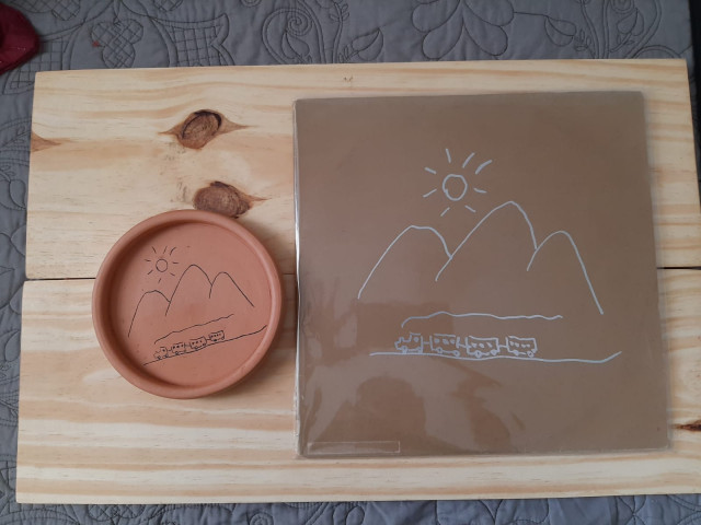 Pintura Geraes em pratinho de barro