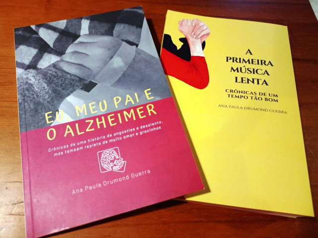 Livro + menção + livro