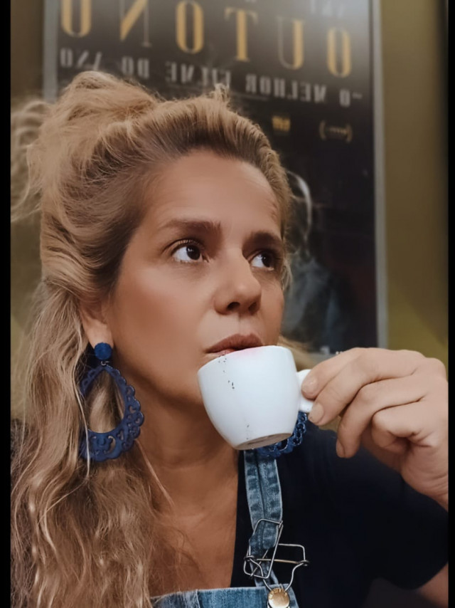 CAFÉ E VIDEOS EXCLUSIVOS NO CANAL