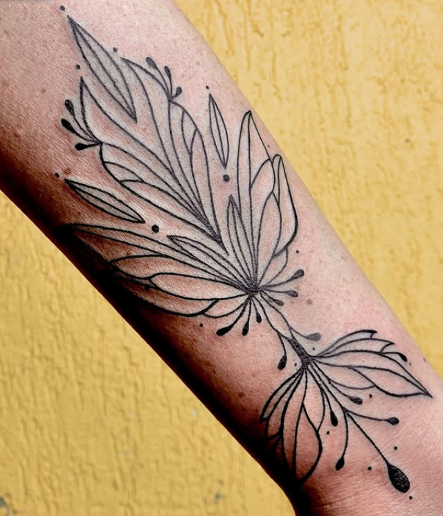 Tatuagem Black Work - Deborah Travassos