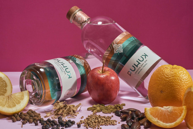 Puhuk London Dry Gin
