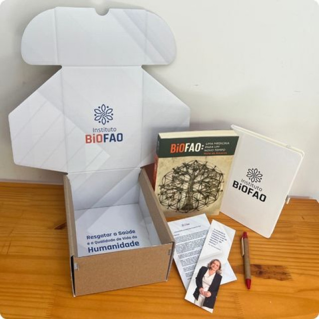 Kit: Livro, Caderno, Caneta e Carta