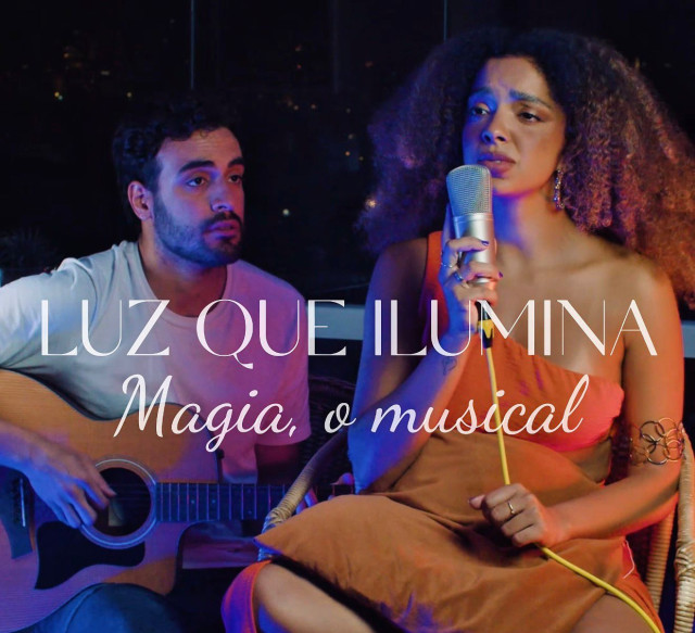 Ouça a canção "Luz Que Ilumina" INTEIRA